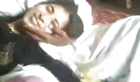 Lemak dan Lauren tua, indo bokeb online pelacur itu