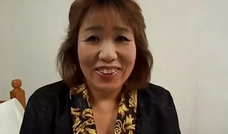 Jentik yang menggairahkan dan seks anal striming bokeb indonesia