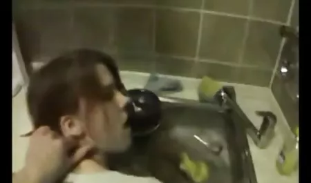 Brunette sedang situs bokep online indonesia ass fucked!