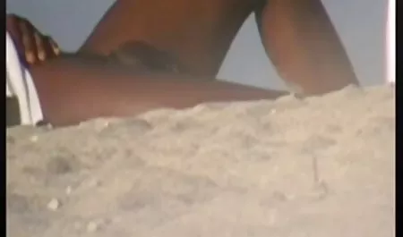 Anus berkulit hitam dicangkokkan ke gadis muda bokep online indo Anna Nova