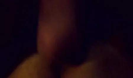 Agata Fire yang ramping disewa bokep online indo viral oleh dua orang teman