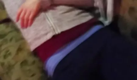 Diikat dan sobek indo online bokep