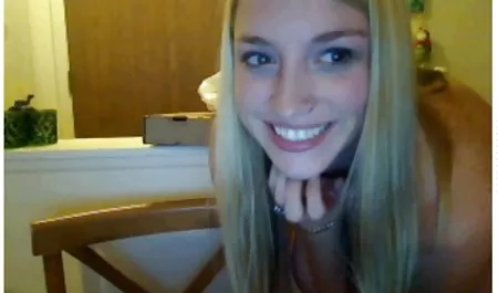 Slutty Daria Glower sex indo onlen di korset