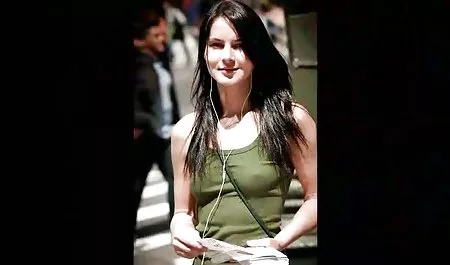 Fox Cora akan bokeb indo online bercinta di kamar mandi