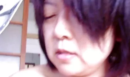Kenalan bokep indo online gratis tak bersalah di pusat perbelanjaan